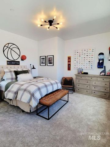 10510 Ryken Meadows Ln, Star, ID 83669