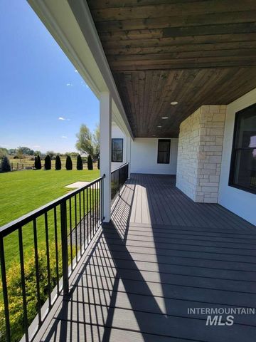 10510 Ryken Meadows Ln, Star, ID 83669