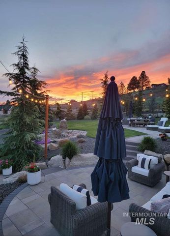 10510 Ryken Meadows Ln, Star, ID 83669