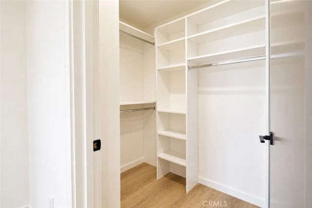 955 Fedora 408, Los Angeles, CA 90006