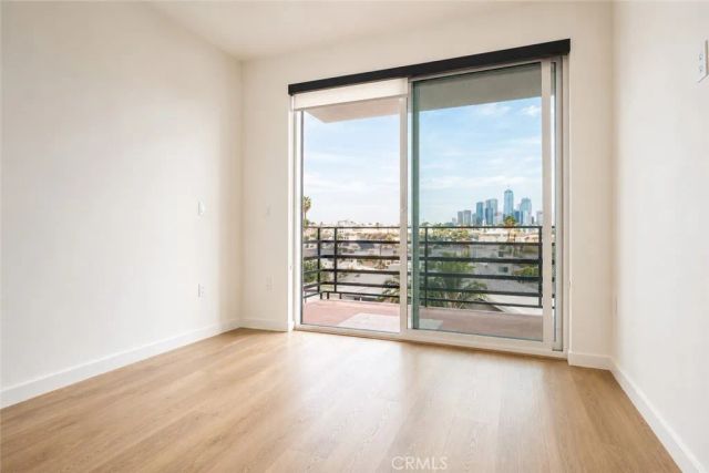 955 Fedora 408, Los Angeles, CA 90006
