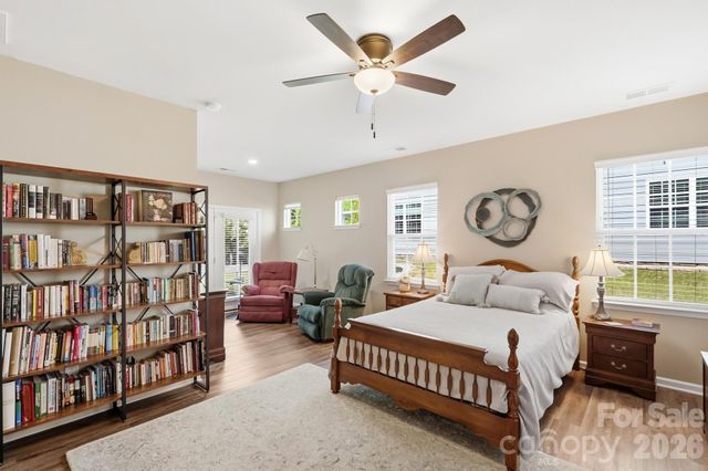 1017 Dali Boulevard, Mount Holly, NC 28120