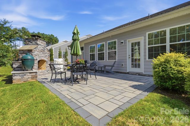 1017 Dali Boulevard, Mount Holly, NC 28120