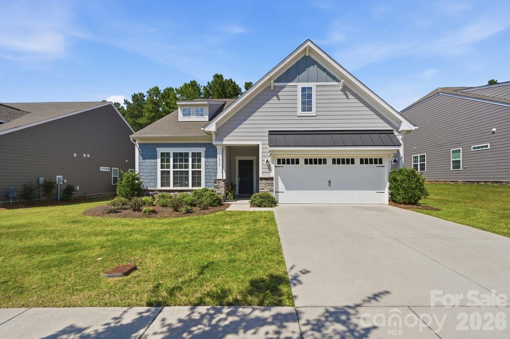 1017 Dali Boulevard, Mount Holly, NC 28120