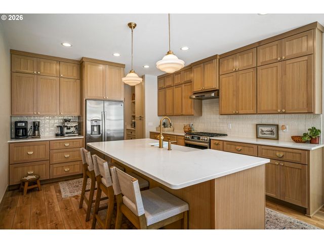 456 CHURCHDALE Ave, Keizer, OR 97303