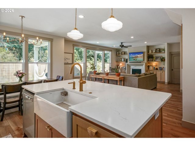 456 CHURCHDALE Ave, Keizer, OR 97303