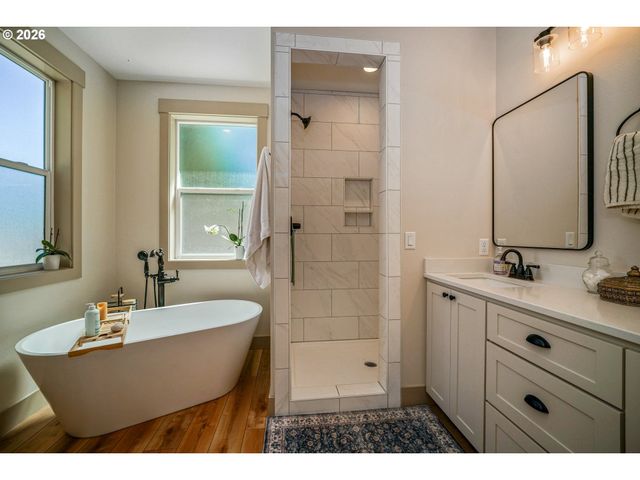 456 CHURCHDALE Ave, Keizer, OR 97303