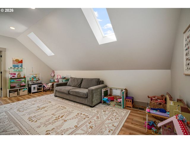 456 CHURCHDALE Ave, Keizer, OR 97303