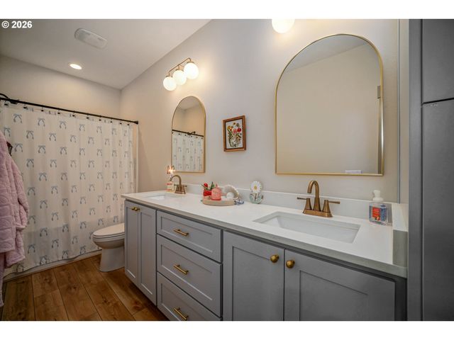 456 CHURCHDALE Ave, Keizer, OR 97303