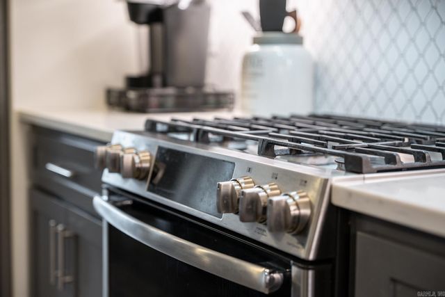 18805 Lochridge Drive, Little Rock, AR 72210