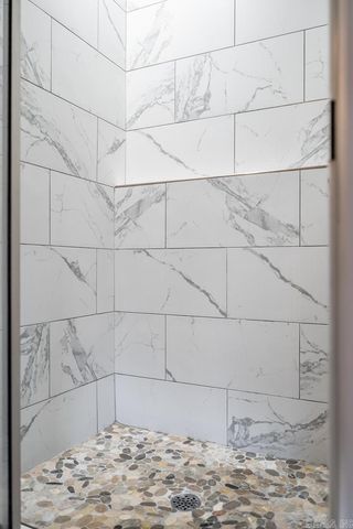 18805 Lochridge Drive, Little Rock, AR 72210