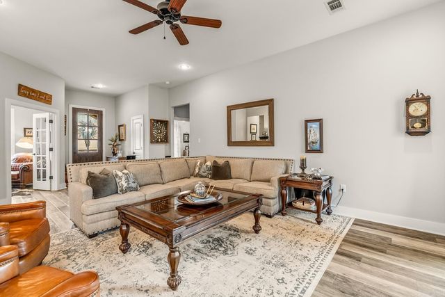 18805 Lochridge Drive, Little Rock, AR 72210