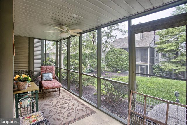 563 ROSLAIRE DR, Hummelstown, PA 17036