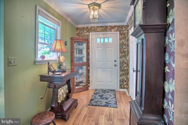563 ROSLAIRE DR, Hummelstown, PA 17036