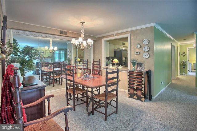563 ROSLAIRE DR, Hummelstown, PA 17036