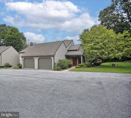 563 ROSLAIRE DR, Hummelstown, PA 17036