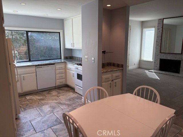 2124 Woodbriar Court, Fullerton, CA 92831