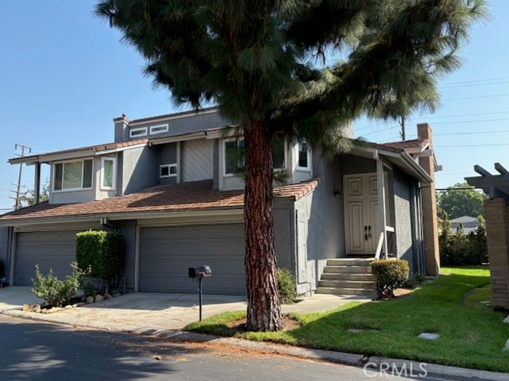 2124 Woodbriar Court, Fullerton, CA 92831