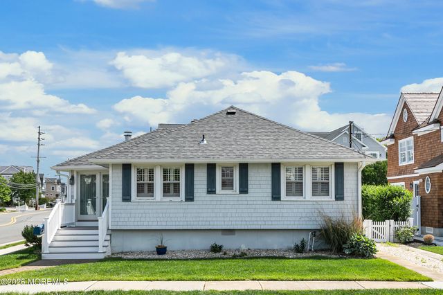 202 Lake Avenue, Bay Head, NJ 08742