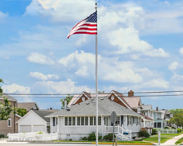 202 Lake Avenue, Bay Head, NJ 08742