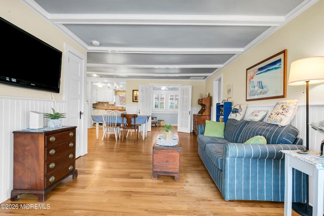202 Lake Avenue, Bay Head, NJ 08742