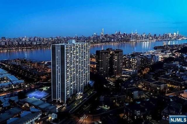 250 Gorge Road 7-H, Cliffside Park, NJ 07010