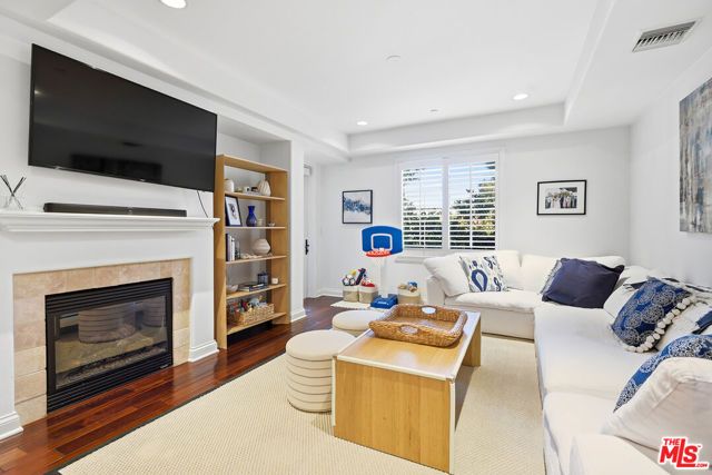 12975 Agustin Place 134, Los Angeles, CA 90094