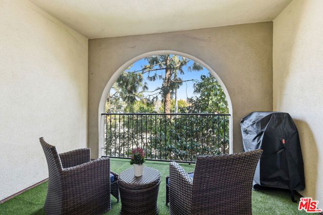 12975 Agustin Place 134, Los Angeles, CA 90094
