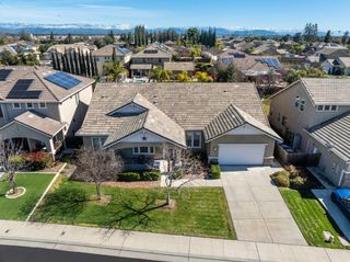 2885 Blackwood Avenue, Clovis, CA 93619