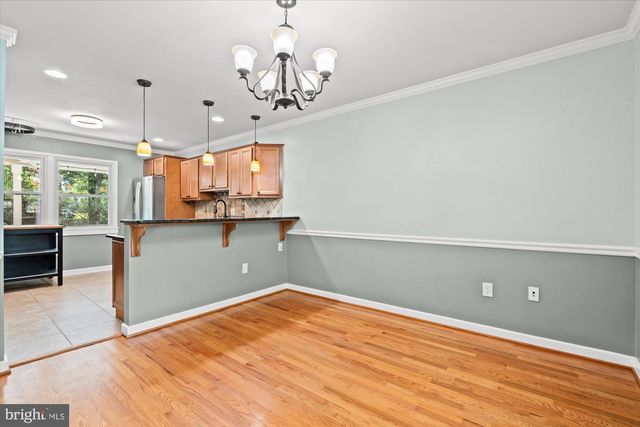 8705 BLUEDALE ST, Alexandria, VA 22308