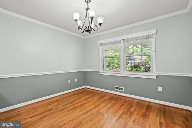8705 BLUEDALE ST, Alexandria, VA 22308