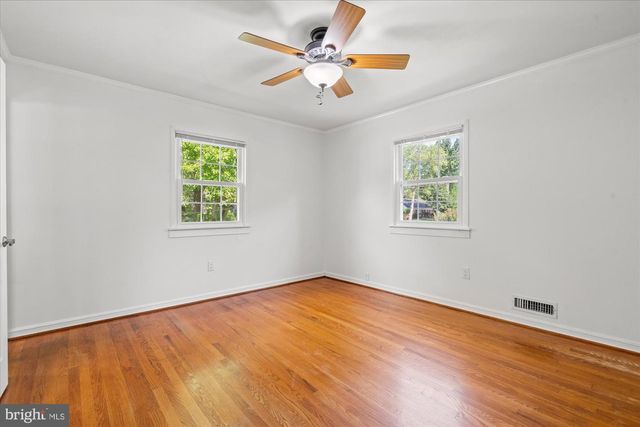 8705 BLUEDALE ST, Alexandria, VA 22308