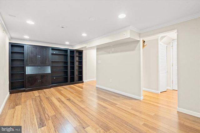 8705 BLUEDALE ST, Alexandria, VA 22308
