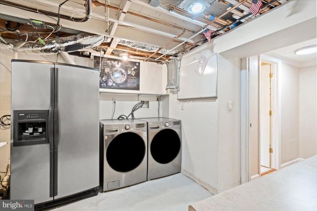 8705 BLUEDALE ST, Alexandria, VA 22308