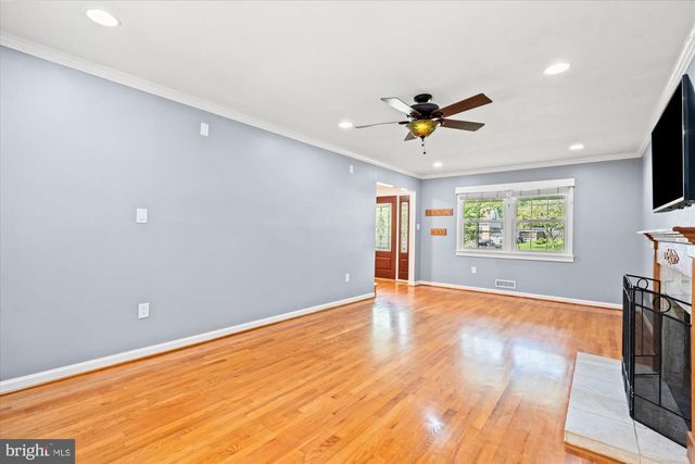 8705 BLUEDALE ST, Alexandria, VA 22308