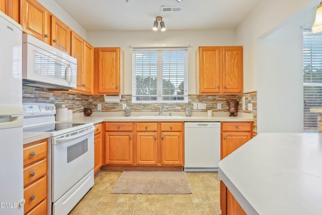 236 Eyam Hall Lane, Apex, NC 27502