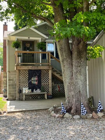 6559 N 1225, Monticello, IN 47960