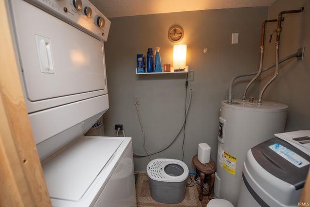 6559 N 1225, Monticello, IN 47960