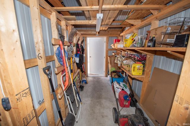 6559 N 1225, Monticello, IN 47960