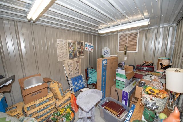 6559 N 1225, Monticello, IN 47960