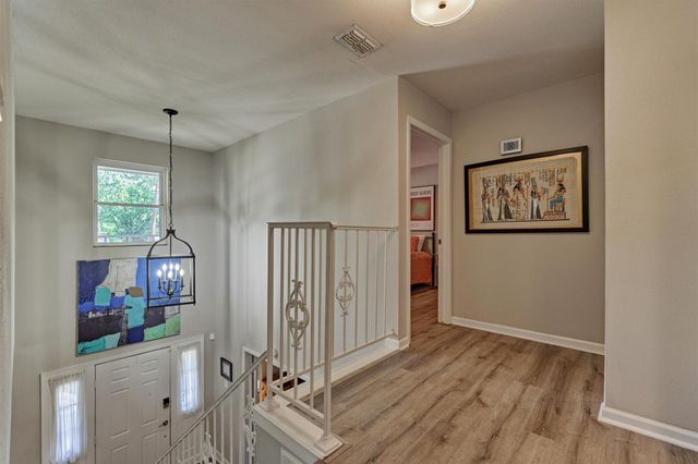 9 Pineash Court, The Woodlands, TX 77381