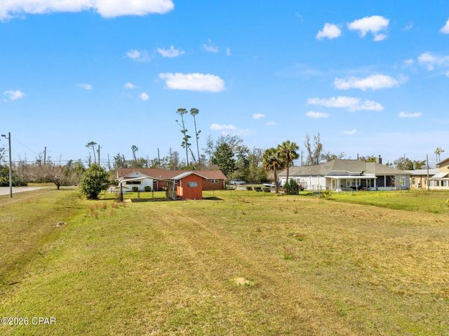 2532 Lisenby Avenue, Panama City, FL 32405