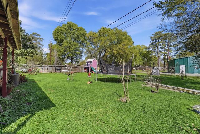 6203 Sunnygate Drive, Spring, TX 77373