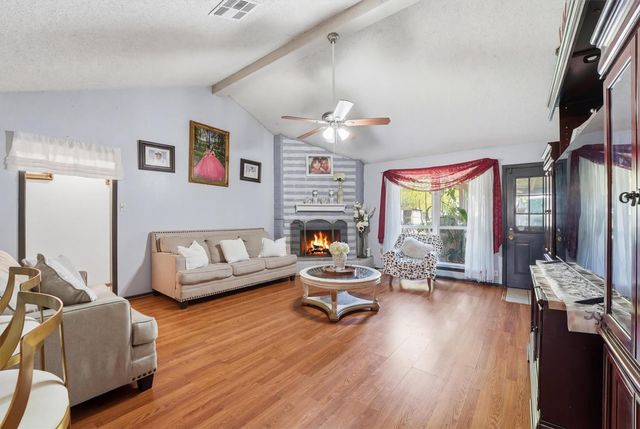 6203 Sunnygate Drive, Spring, TX 77373