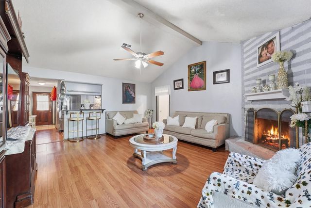 6203 Sunnygate Drive, Spring, TX 77373