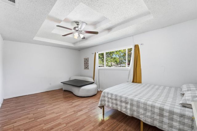 6203 Sunnygate Drive, Spring, TX 77373