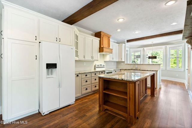 561 White Tail Lane, Willard, NC 28478