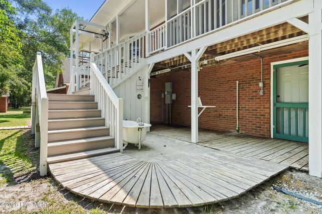 561 White Tail Lane, Willard, NC 28478