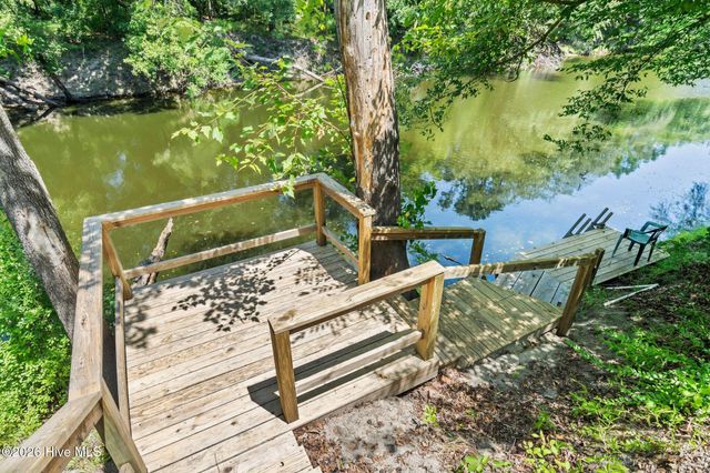 561 White Tail Lane, Willard, NC 28478