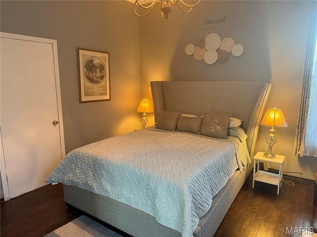 2935 Saint Vincent Avenue, St Louis, MO 63104